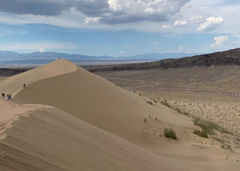 Поющий бархан казахстан фото